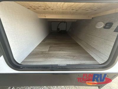 2025 Venture RV Stratus - Photo 7