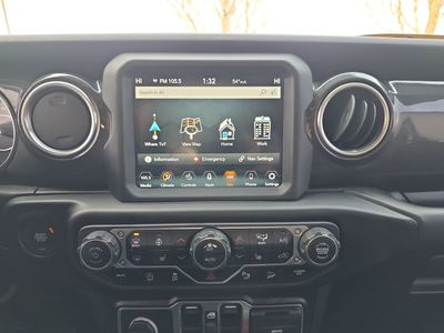 2020 Jeep Wrangler Unlimited — photo 11 view