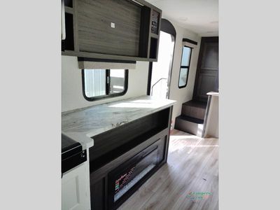 2026 Venture RV Campbound Platinum - Photo 28