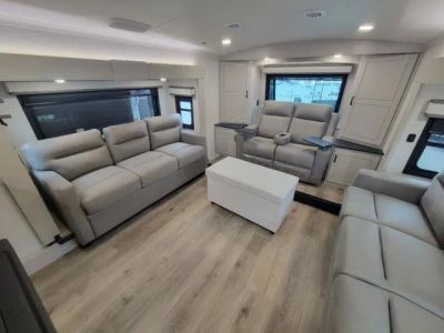 2026 Jayco North Point — photo 12 view