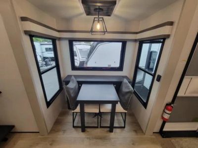 2026 Jayco North Point — photo 9 view