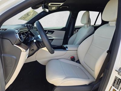 2026 Mercedes-Benz GLC 300 - Photo 4