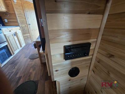 2017 Ice Castle Fish Houses Ice Castle Fish Houses — photo 16 view