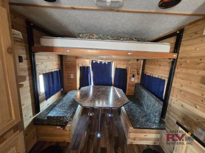 2017 Ice Castle Fish Houses Ice Castle Fish Houses — photo 14 view