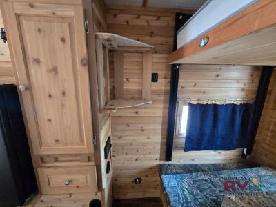 2017 Ice Castle Fish Houses Ice Castle Fish Houses — photo 15 view