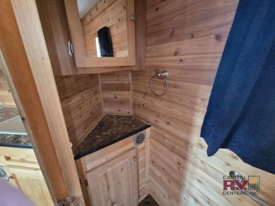 2017 Ice Castle Fish Houses Ice Castle Fish Houses — photo 24 view