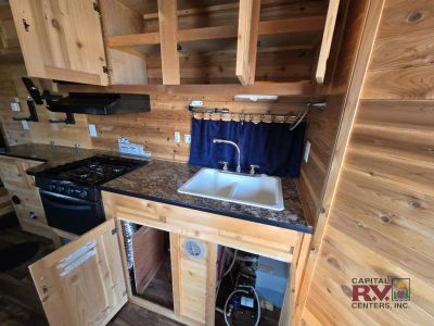 2017 Ice Castle Fish Houses Ice Castle Fish Houses — photo 10 view