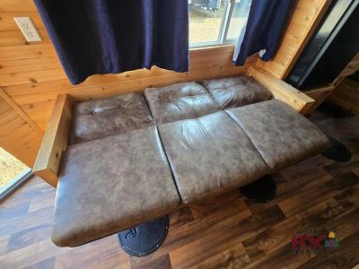 2017 Ice Castle Fish Houses Ice Castle Fish Houses — photo 27 view