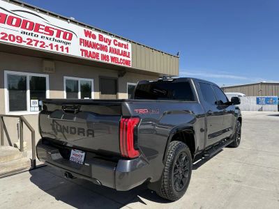 2024 Toyota Tundra - Photo 3