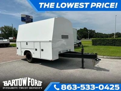 2023 Ford E-150 KNAPHEIDE KUV BODY ON A TRAILER FRAME in Other — front three-quarter view