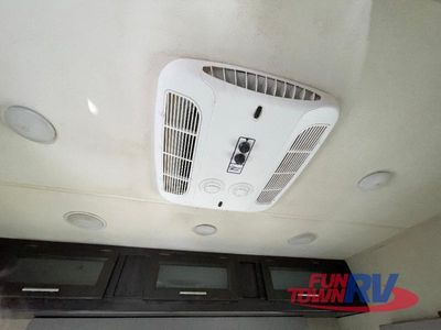 2018 Dutchmen RV Kodiak Cub - Photo 9