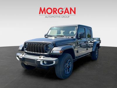 2026 Jeep Gladiator — rear three-quarter view