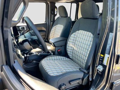 2026 Jeep Gladiator — photo 20 view