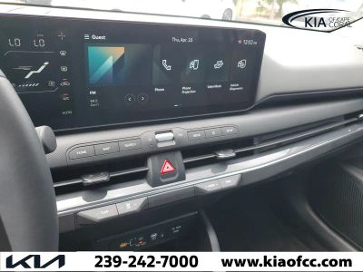 2025 Kia K4 — photo 23 view