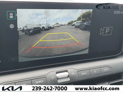 2025 Kia K4 — photo 24 view