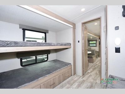 2022 Grand Design Imagine - Photo 25