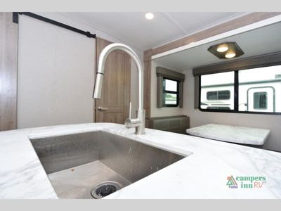 2022 Grand Design Imagine - Photo 13