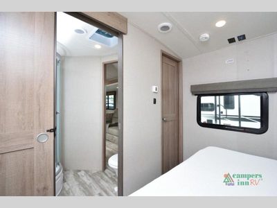 2022 Grand Design Imagine - Photo 31