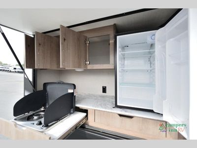 2022 Grand Design Imagine - Photo 39