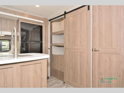2022 Grand Design Imagine - Photo 17