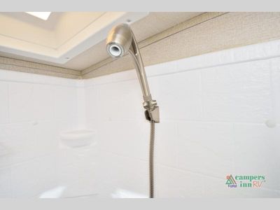 2022 Grand Design Imagine - Photo 29