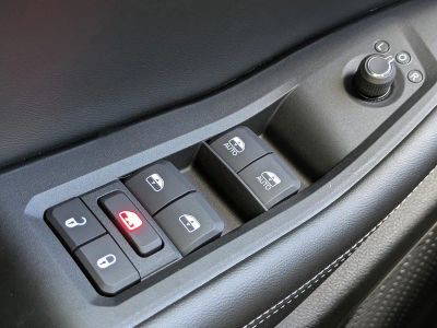 2025 Jeep Grand Cherokee — photo 20 view