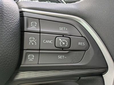 2025 Jeep Grand Cherokee — photo 22 view