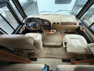 2015 Winnebago Suncruiser - Photo 12