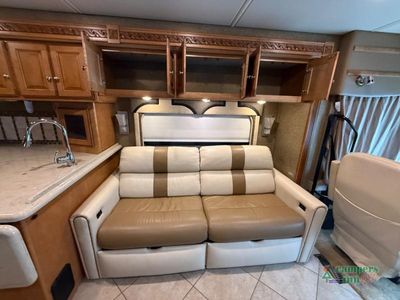 2015 Winnebago Suncruiser - Photo 24