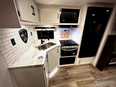 2026 Venture RV Stratus - Photo 7