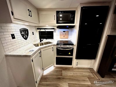 2026 Venture RV Stratus - Photo 5