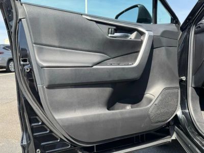 2024 Toyota RAV4 - Photo 14