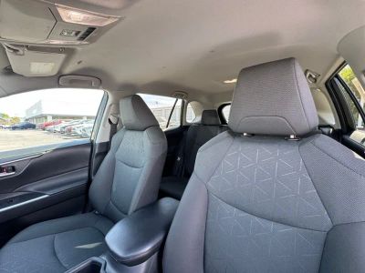 2024 Toyota RAV4 - Photo 19