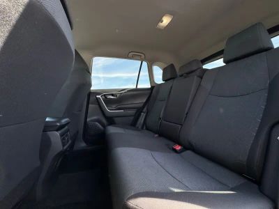 2024 Toyota RAV4 - Photo 20