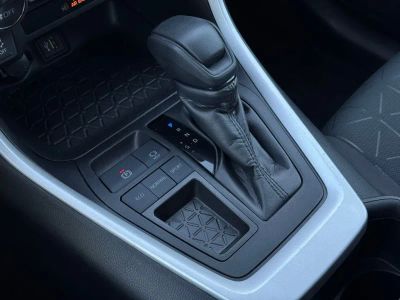 2024 Toyota RAV4 - Photo 32
