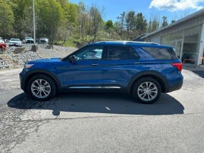 2022 Ford Explorer — side profile view