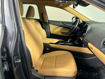 2024 Lexus NX - Photo 25