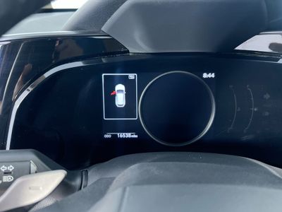 2024 Lexus NX - Photo 17