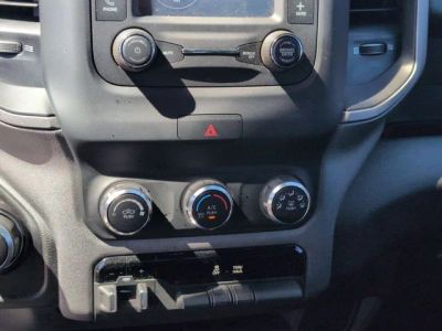 2024 Ram 2500 — photo 16 view