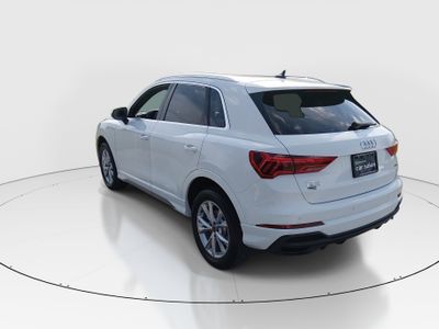 2025 Audi Q3 — detail view