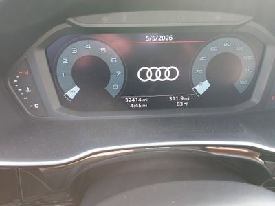 2025 Audi Q3 — photo 14 view
