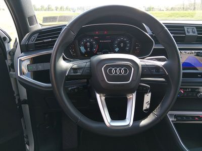 2025 Audi Q3 — photo 12 view