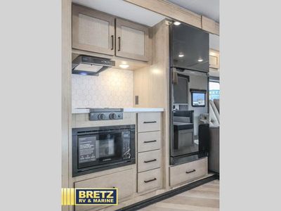 2025 Ember RV E-Series - Photo 16