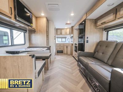 2025 Ember RV E-Series - Photo 10