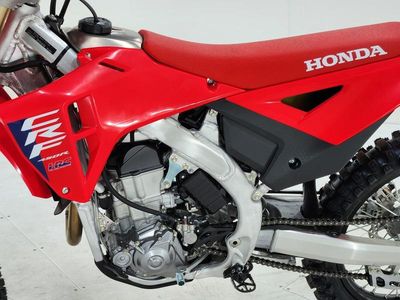 2025 Honda CRF450R — photo 10 view