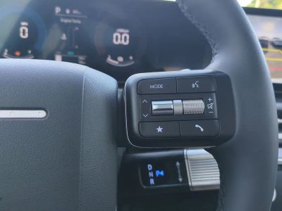 2026 Hyundai SANTA FE HYBRID — photo 33 view