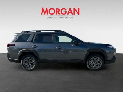 2026 Subaru Outback — photo 8 view
