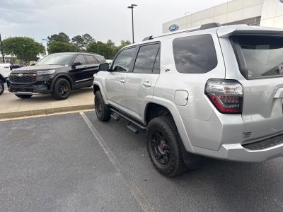 2022 Toyota 4Runner - Photo 21