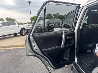 2022 Toyota 4Runner - Photo 16