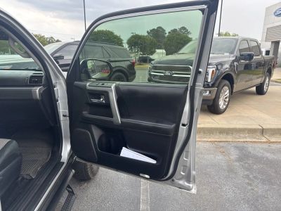 2022 Toyota 4Runner - Photo 28